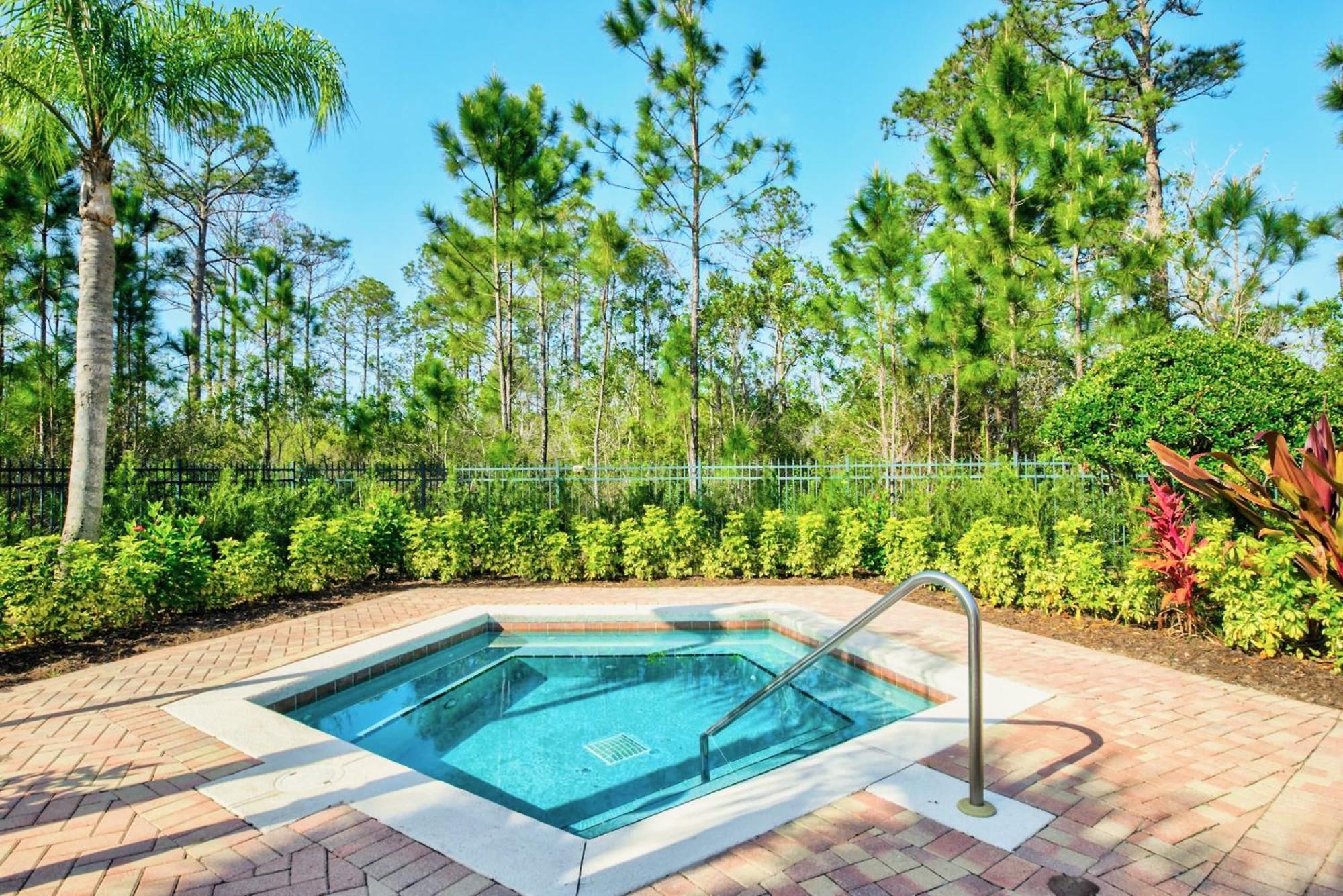 Modern 2Br Condo - Hot Tub And Pool - Near Disney Орландо Екстериор снимка