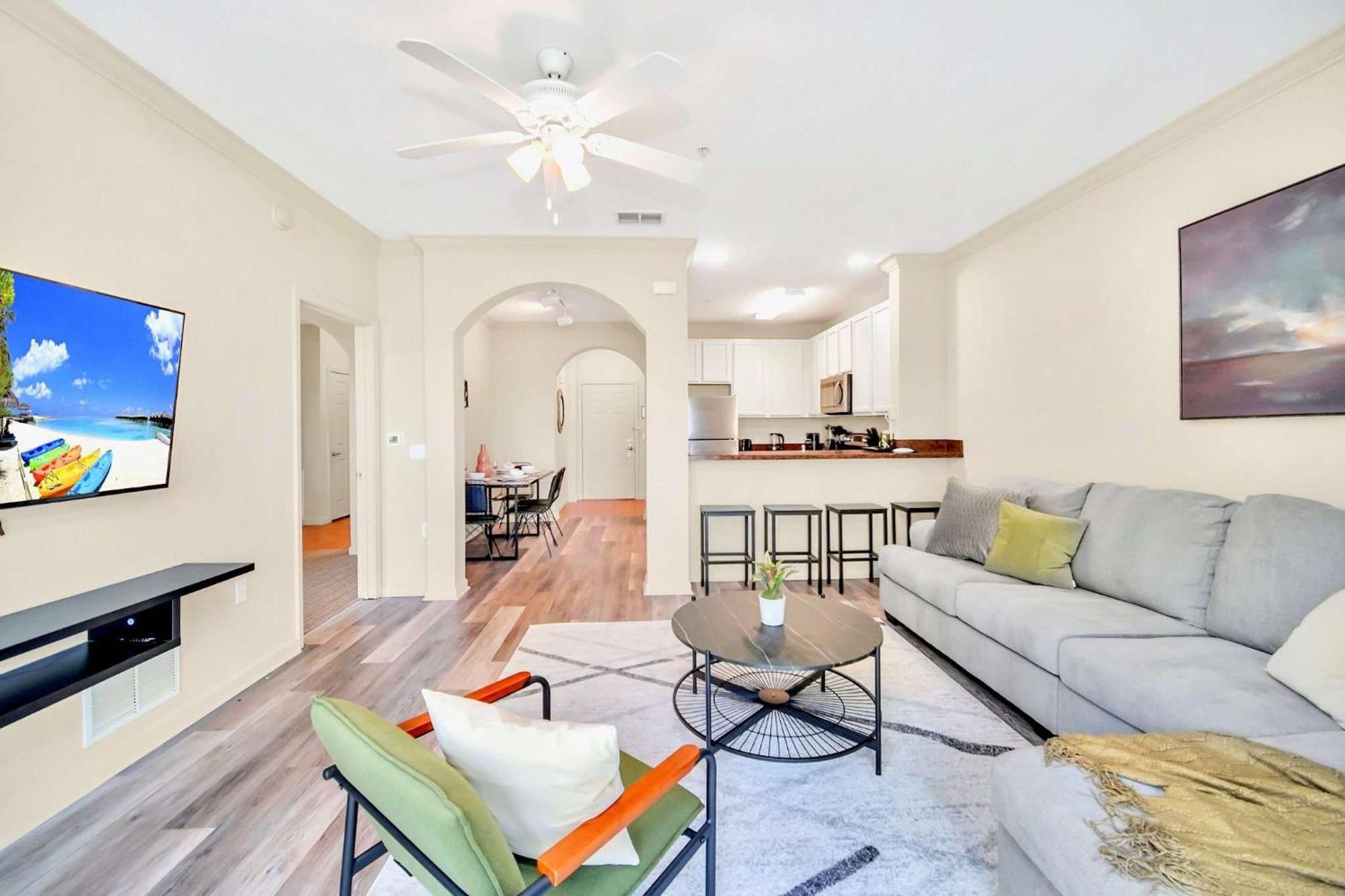 Modern 2Br Condo - Hot Tub And Pool - Near Disney Орландо Екстериор снимка