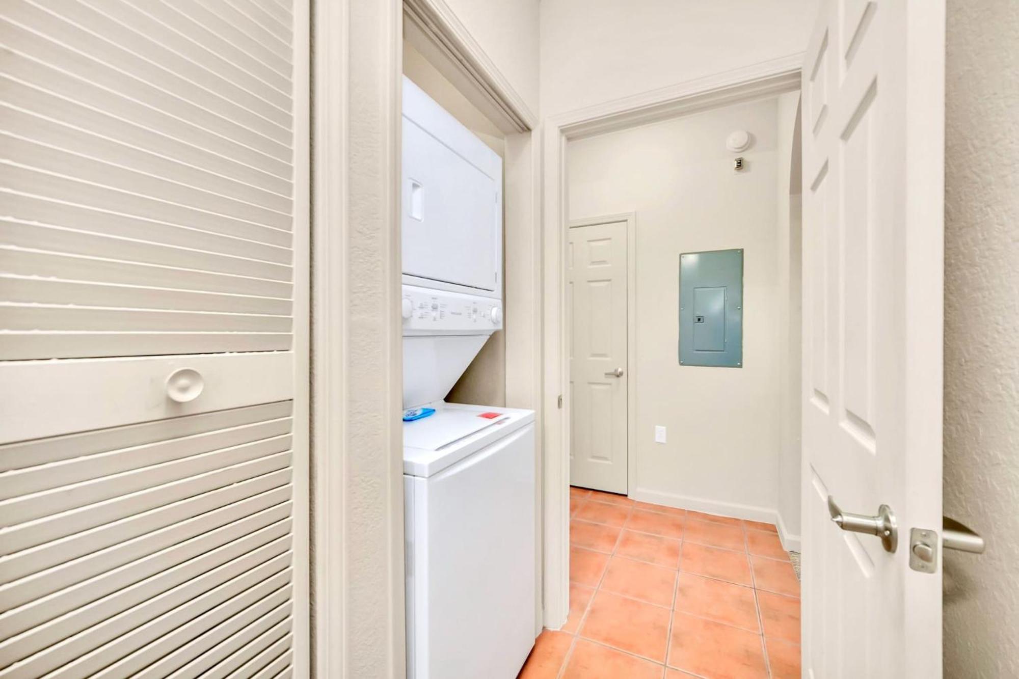 Modern 2Br Condo - Hot Tub And Pool - Near Disney Орландо Екстериор снимка
